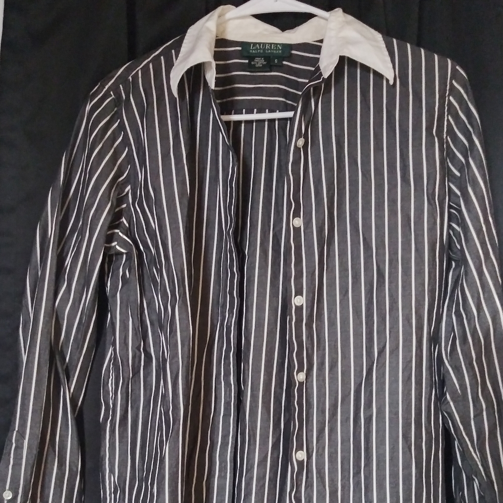 Collared shirt